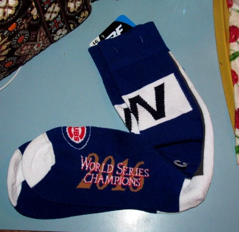 FBF Chicago Cubs 2016 World Series Champions Men's Socks Size Large New w/ Tags Cover