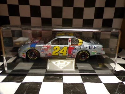 Jeff Gordon #24 Dupont NASCAR 2000 Monte Carlo 1:24 Collezione Revell Club - Immagine 1 di 4
