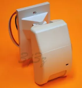 Edwards EST SIGA-MDS Passive Infrared Motion Detector - Picture 1 of 4