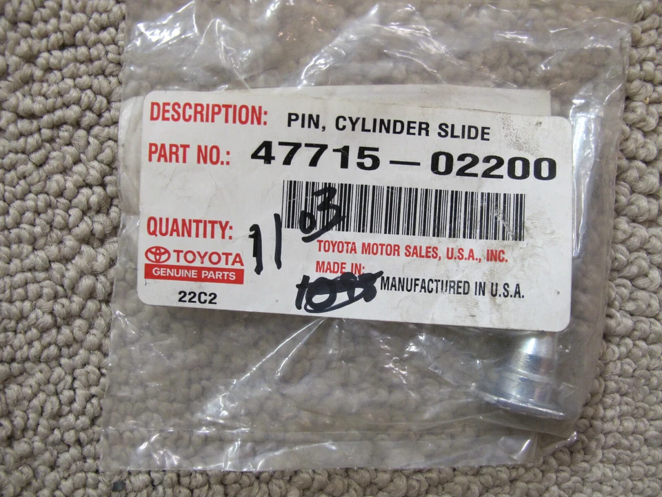 Pinza de freno de disco pin-guía pin delantero Toyota 47715-02200 Foto 1 de 1