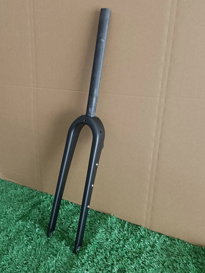 700C Carbon fiber bicycle Road Bike Gravel Fork 1 1/8 or 1 1/2 tapered Disc QR - Image 1 of 4