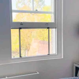Window Fly Screen Adjustable Tight Seal Insects Bugs Aluminium Fiberglass Mesh - Picture 1 of 5