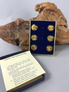Z79 VTG SET monogram gold tone GBC Or CBC initial buttons 6 Pc lot origional box - Picture 1 of 3