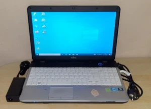 PC PORTABLE Fujitsu Lifebook A531 Core i5 @ 2nd Gen. 15" WINDOWS10 SUITE OFFICE - Photo 1/19