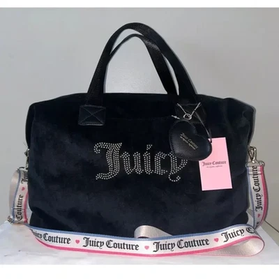 ¡NUEVO! NUEVO CON ETIQUETAS JUICY COUTURE Bolso de Fin de Semana Terciopelo Juego de Palabras Regaliz Negro Foto 1 de 4