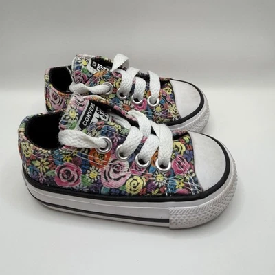 Zapatillas Converse Chuck Taylor All Star Low Top Multicolor Floral Infantil Talla 2 Foto 1 de 4