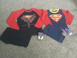 Boys New Official Blue/Red/Black Age18 months-7 years SUPERMAN Superhero Pyjamas - Picture 1 of 17