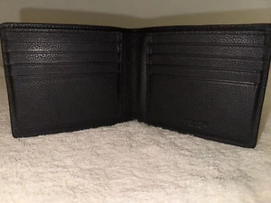 Coach F59112 Compact ID Wallet in Crossgrain Leather - Black Good Condition - Picture 1 of 3