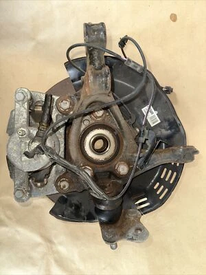 Toyota Prius Side 2016-22 buje y cojinete trasero derecho OEM Foto 1 de 4