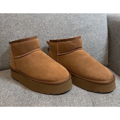 Bota de plataforma UGG® Classic Ultra Mini marrón castaño talla 9 nueva sin etiquetas Foto 1 de 4