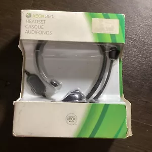 Original Microsoft Xbox 360 Headset NEW IN BOX Box Damaged - Picture 1 of 4