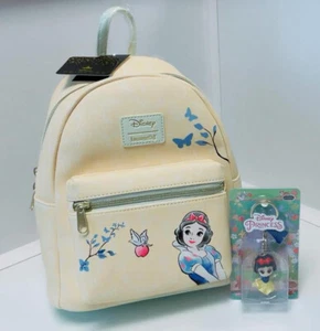 LOUNGEFLY DISNEY SNOW WHITE SKETCH MINI BACKPACK + Keychain NEW WITH TAGS 🍎 - Picture 1 of 8