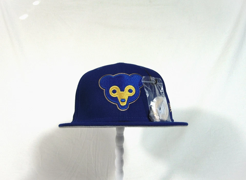 New Era MLB Chicago Cubs Wrigley Field "Gold Leaf Pins" 69 Bear 59FIFTY Hat Sz 8 - Image 1 of 4