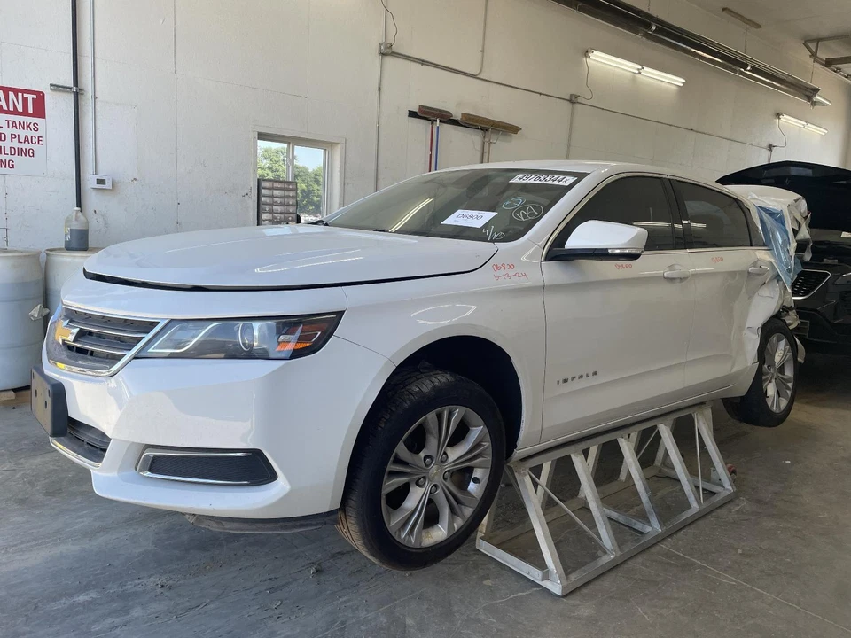 Conjunto de bomba y motor ABS usado se adapta a: Chevrolet Impala 2014 montaje VIN 1 4º Foto 1 de 4