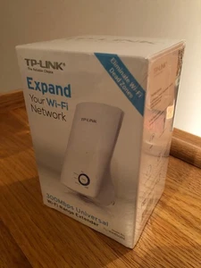 TP-Link 300Mbps Universal 2.4GHz Wi-Fi Range Extender TL-WA850RE ~ NIB - Picture 1 of 5