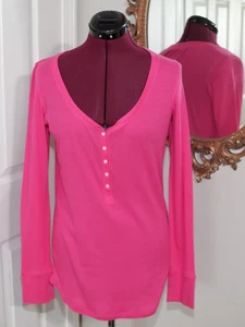 Victoria’s Secret Frambuesa? Top Henley manga larga mezcla algodón talla M - Imagen 1 de 6