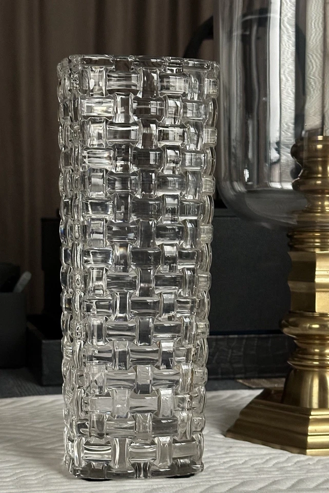 NOVO VASO DE CRISTAL TRANÇA PADRÃO DE TECIDO DE CESTA ABSOLUTAMENTE DESLUMBRANTE JOGA NA LUZ - Imagem 1 de 4