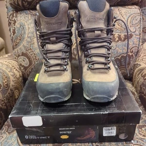 Cabela’s Instinct Mountain Hiker Hunting Boots Sz 10 M Retail $350 - Picture 1 of 11