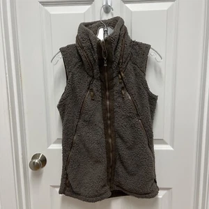 Kuhl Fleece Vest Collapsible Hood Size Small Olive Sherpa Full Zip - Picture 1 of 9