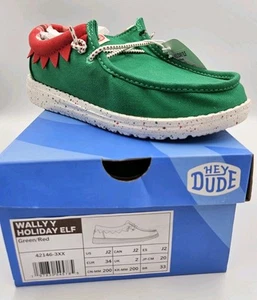 New In Box Hey Dude Youth Size J2 Wally Holiday Red Green Elf Shoes Kids Size 2 - Picture 1 of 11