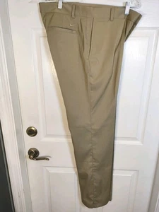 Nike Dri-Fit Herren 34x34 hellbraun Chino Golf Hose Performance Tech Stretch Komfort - Bild 1 von 6