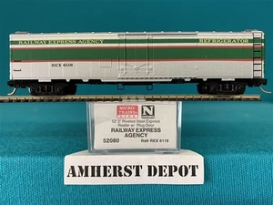 52080 Micro Trains Railway Express Agency Reefer N Scale REA New - Picture 1 of 2