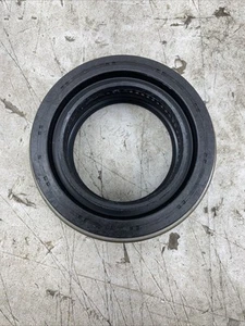 Genuine Ford Yoke Slip Seal 3C3Z7052CA (New Old Stock) - Picture 1 of 6