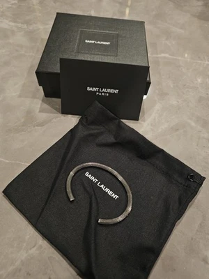Hombre Saint Laurent Pulsera Latón Metal Plata Óxido Brazalete Con Fino Con Caja Foto 1 de 4