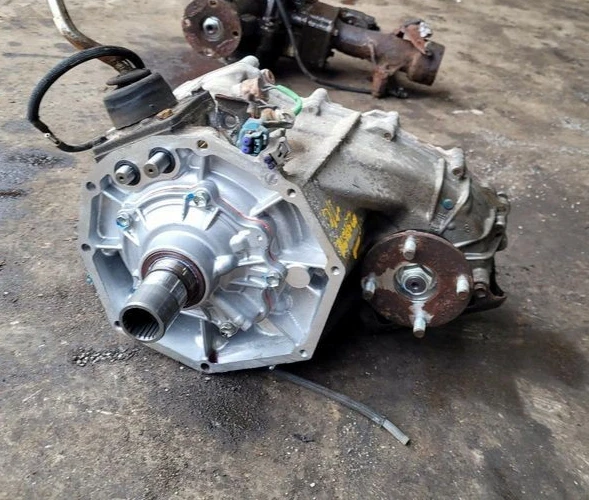 Toyota FJ Cruiser 2007-2014 montaje de caja de transferencia automática en OEM Foto 1 de 4