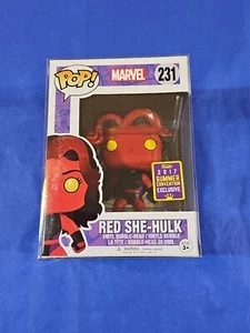 Funko Pop! Marvel Red-She Hulk #231 2017 SDCC Exclusive Official Sticker +prtctr - Foto 1 di 22
