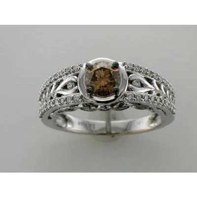 Anillo de cóctel Le Vian de oro blanco de 14 quilates para ella diamante marrón de 1,11 quilates talla 7 Foto 1 de 4