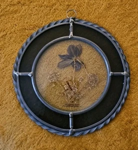 Lasting Impressions Atrapasol Flores Prensadas Vitral 6.25" - Imagen 1 de 8