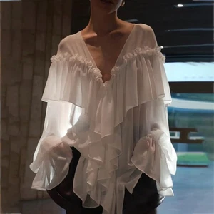 Neue französische Chiffon Shirts mit Holzohren locker V-Ausschnitt Mode Tops für Damen - Bild 1 von 12