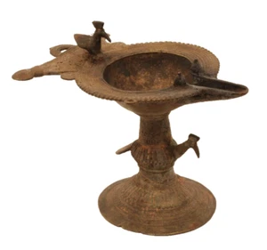 19th c lost was bronze oil lamp from Orissa - Picture 1 of 5