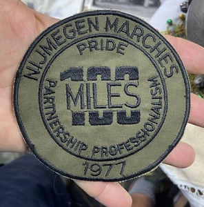 Vintage 1977 Netherlands NIJMEGEN MARCHES 100 Miles Participant’s Walking PATCH - Picture 1 of 3