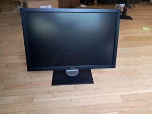 (LOT OF 19) DELL ULTRASHARP U2410F 24" WIDESCREEN LCD MONITOR - Picture 1 of 6