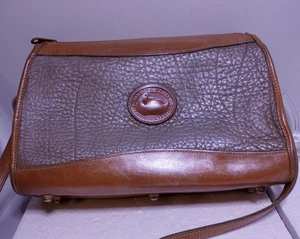 Bolso de Hombro Dooney & Bourke DB514 AWL Bronceado Británico Auténtico (Sin Etiqueta) 11"x7"x3" - Imagen 1 de 14