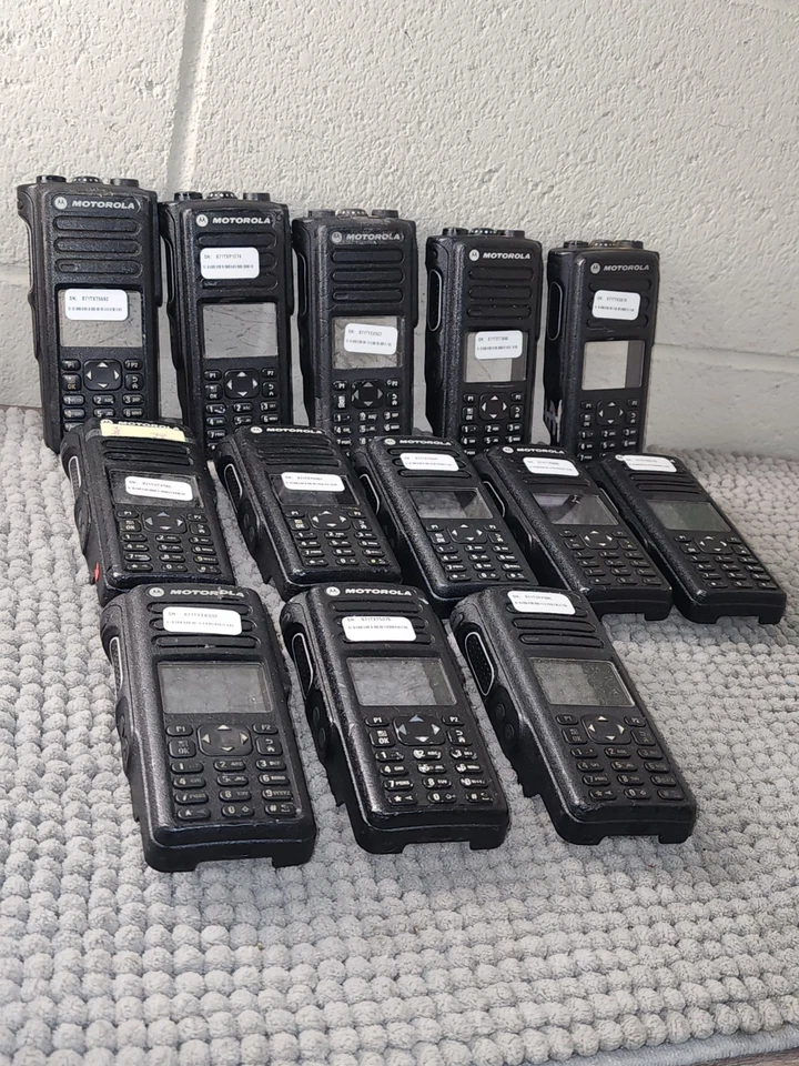 Lote 13 PMLN6116 Reparación Carcasa Frontal Funda para Radio XPR7550 XPR7580 Negro Foto 1 de 4