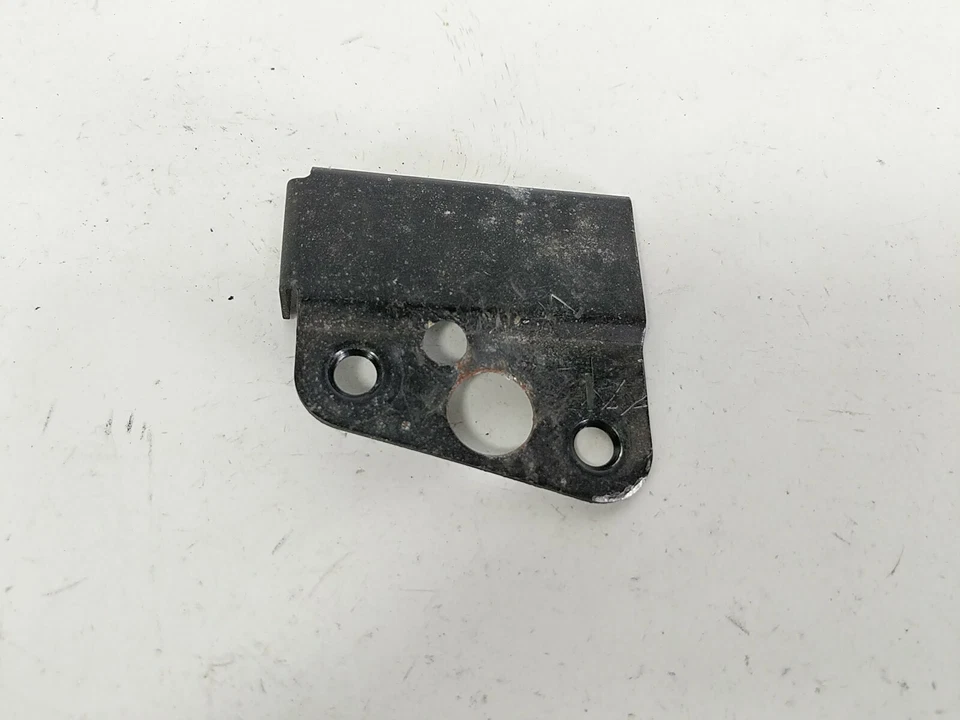 05-08 Soporte de montaje de asiento Kawasaki ZZR 600 Foto 1 de 4