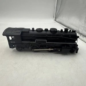 MARX O GAUGE BLACK 2-4-2 STEAM LOCOMOTIVE #1666 - TESTED **READ** - Picture 1 of 15