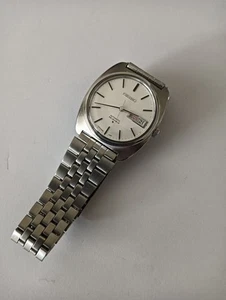 Vintage Seiko 5606-7130 Lord Matic Men's Automatic Wristwatch - Picture 1 of 9