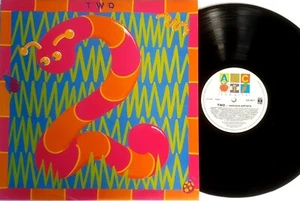 TWO Vinyl LP Sharon O'Neill-Jim Conway-Grace Knight-Graeme Connors-Barry Leef - Picture 1 of 3