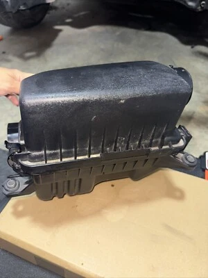 Conjunto de caja de filtro de filtro de aire para Hyundai Elantra 2011 2012-2016 281103X000 Foto 1 de 4