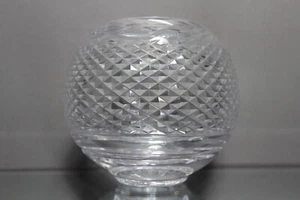 ONE (1) WATERFORD Cut Lead Crystal 6" Rose Bowl Glandore pattern Gothic Sign - Picture 1 of 3