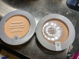 2 BOXES NEUTROGENA HEALTHY SKIN PRESSED POWDER ~ # 20 LIGHT ~ 0.34 OZ SEALED - Picture 1 of 1