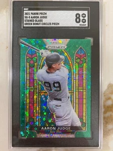 2021 Panini Prizm - Stained Glass Green Donut Circles Prizm #SG-5 Aaron Judge!!! - Picture 1 of 2