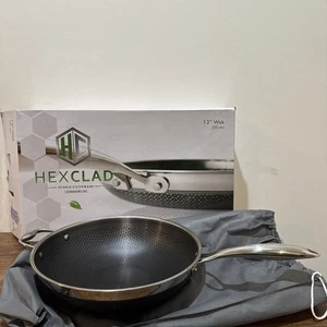 HexClad Hybrid Nonstick 12-Inch Wok, Stay-Cool Handle, Dishwasher-Friendly, Oven - Picture 1 of 8