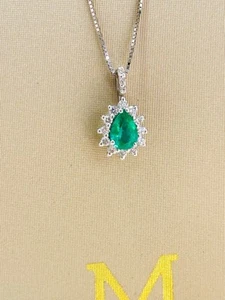 Collana in oro bianco 18 Kt con smeraldo naturale e diamanti naturali Marika - Imagen 1 de 6
