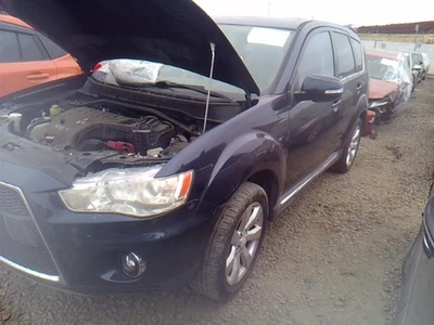 Manija de puerta interior usada se adapta a: Mitsubishi Outlander 2010 grado A Foto 1 de 4