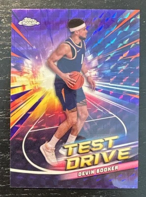 Baloncesto cromado Topps 2025 Devin Booker prueba de manejo refractor púrpura soles Foto 1 de 2